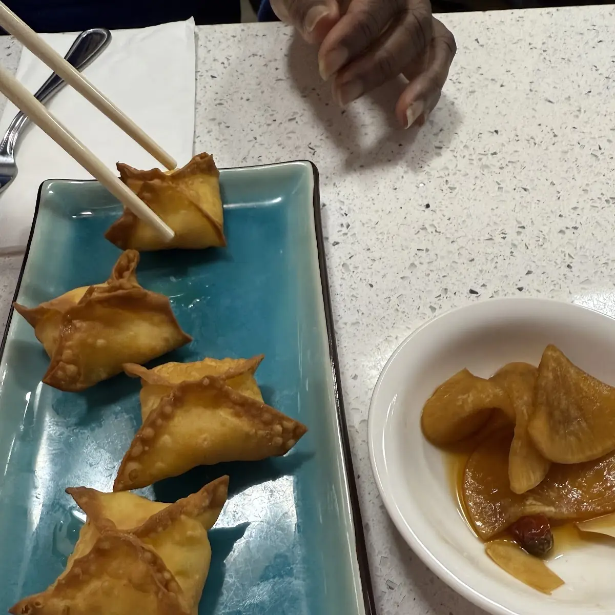 crab rangoon 4 pc 芝士云吞